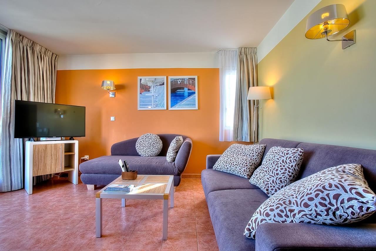 Appartement Port Prestige - Terrasse - Piscine - Parking 昂蒂布 外观 照片